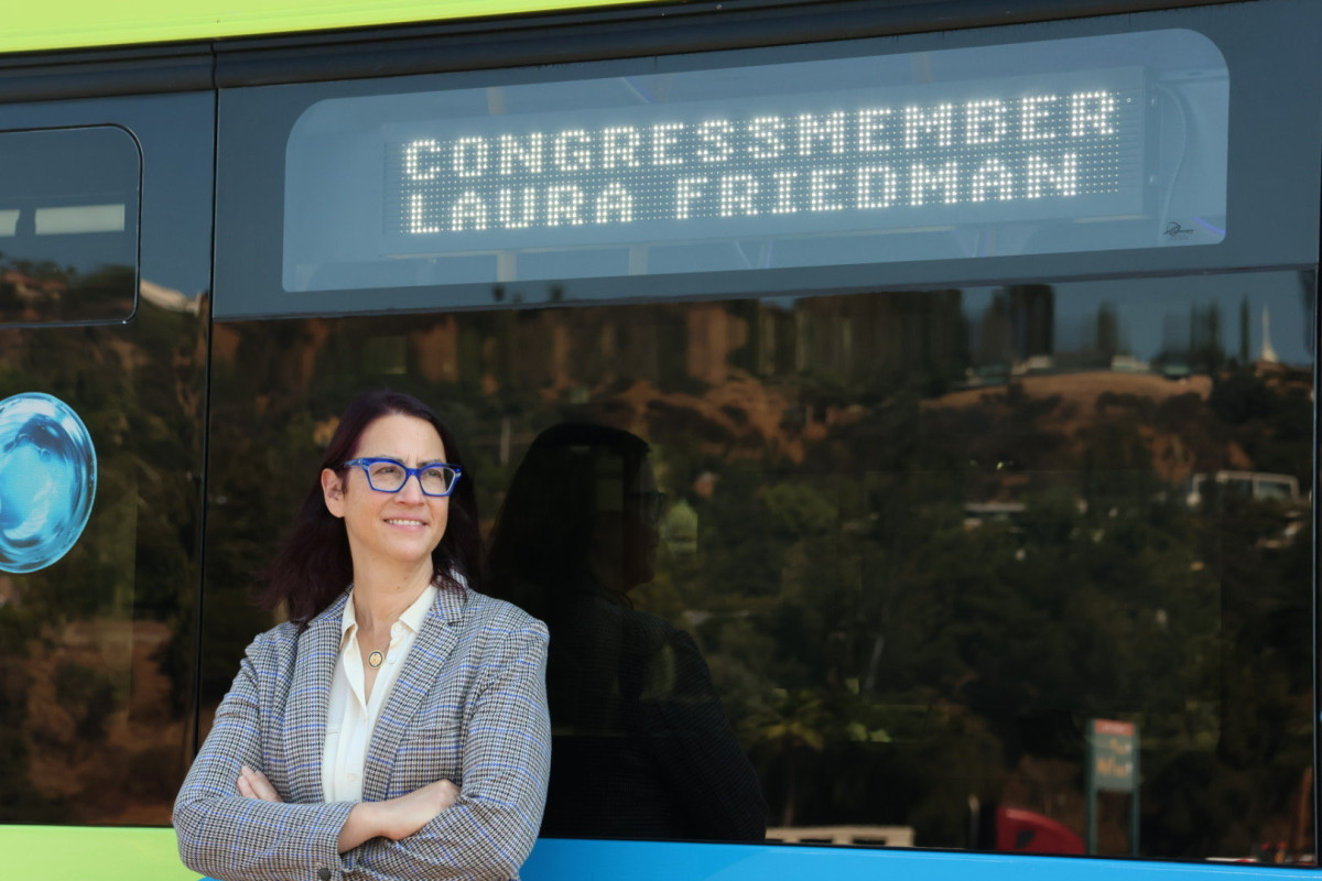 LSF in front of Foothill Transit bus