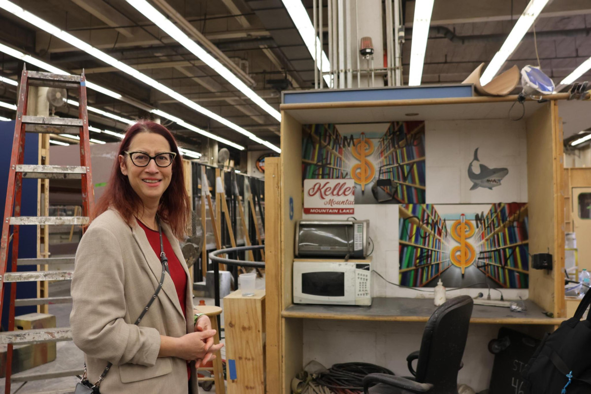 Above: Friedman tours the set and design shop in Television City.